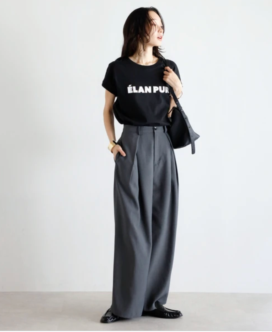 ÉLAN PUR French Sleeve Logo Tee