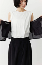 Contrast Cargo Layer Top — Black x White