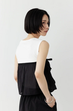 Contrast Cargo Layer Top — Black x White