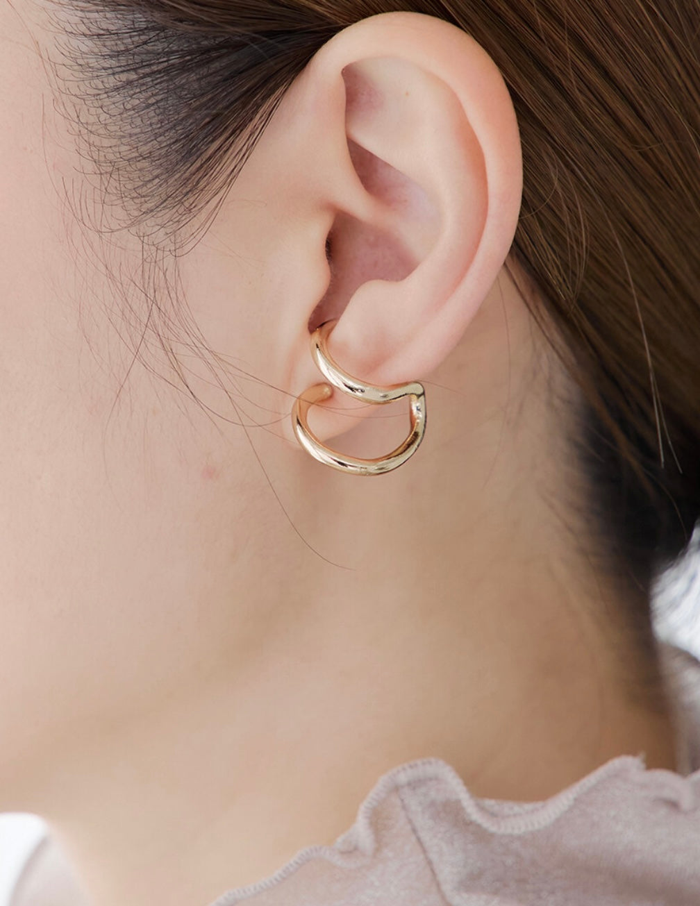S-shape double hoop earrings