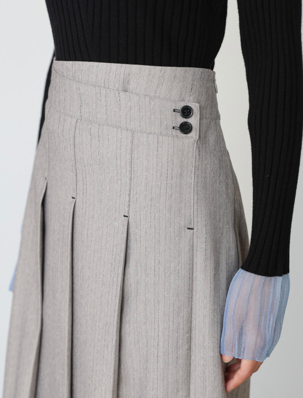 Bab Pinstripe Pleated Skirt with Diagonal Buttons