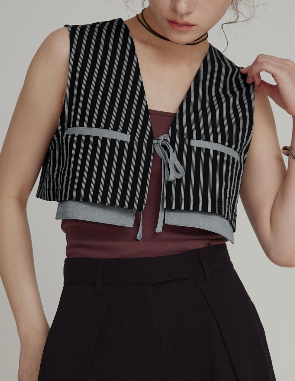 Bicolor Striped Cropped Vest