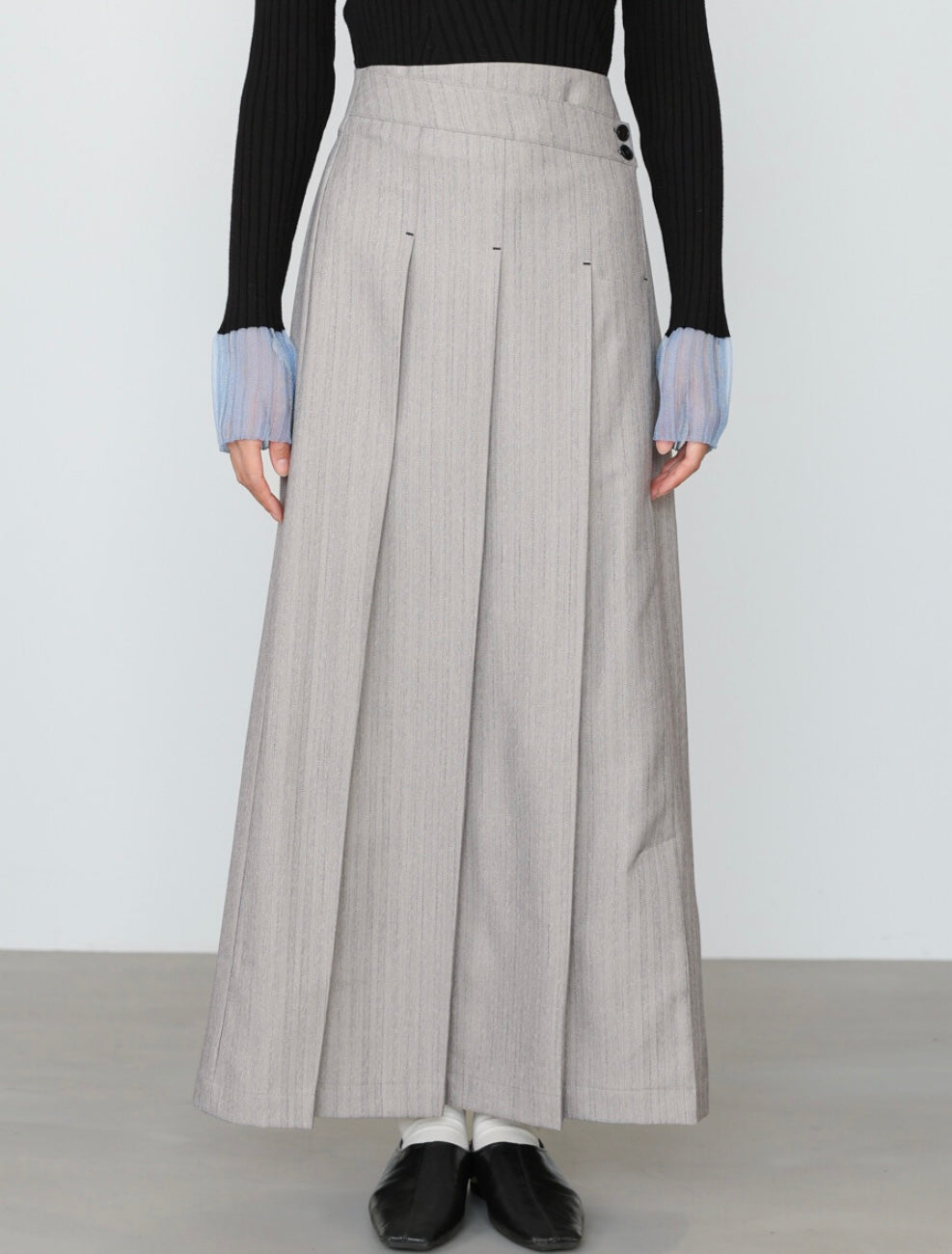 Bab Pinstripe Pleated Skirt with Diagonal Buttons